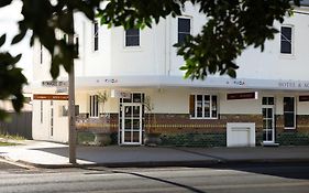The Nyngan Hotel